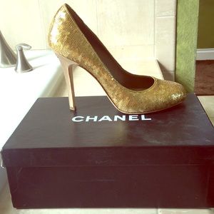 Chanel Gold Sequin Heels